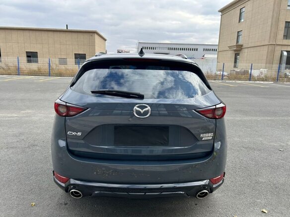 2023 Mazda CX-5 II Рестайлинг, серый, 2450000 рублей - вид 6