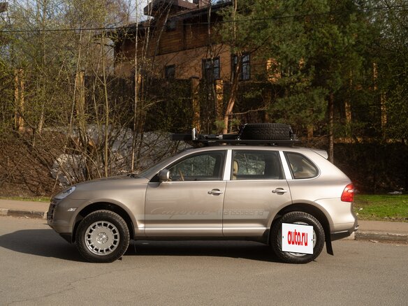 2008 Porsche Cayenne I Рестайлинг (957), бежевый, 4000000 рублей - вид 2