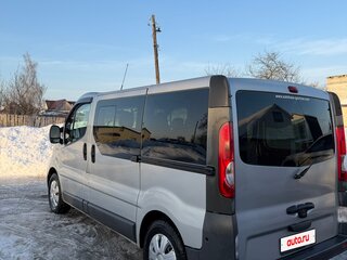 2008 Renault Trafic II Рестайлинг, серебристый, 1350000 рублей, вид 4