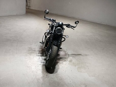 2026 Triumph Bonneville Bobber, чёрный, 1900000 рублей, вид 5
