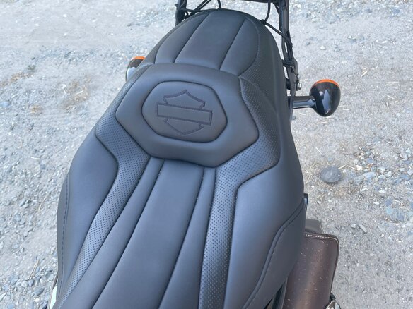 2014 Harley-Davidson Sportster 883, красный, 800000 рублей - вид 11