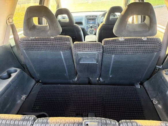 2003 Honda Stream I, чёрный, 365000 рублей - вид 12