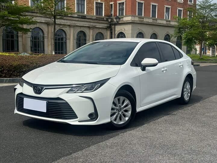 Открыть фотографии: Toyota Corolla XII (E210) Рестайлинг