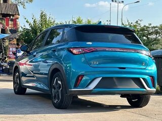 2025 BYD Dolphin 44.9 kWh I, синий, 1578011 рублей, вид 3