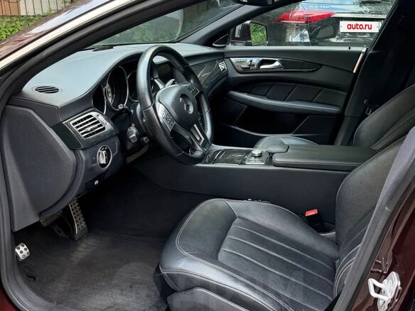 2012 Mercedes-Benz CLS 500 II (C218), коричневый, 3200000 рублей - вид 5