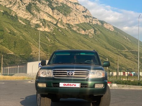 2000 Toyota Land Cruiser 100 Series, зелёный, 1210000 рублей, вид 3