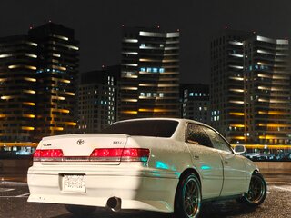 1998 Toyota Mark II VIII (X100), белый, 1529999 рублей, вид 5
