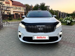 2018 Kia Sorento III Prime Рестайлинг, белый, 2370000 рублей, вид 1