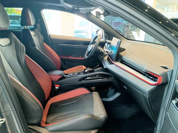 2026 Geely Coolray I Рестайлинг 2, серый, 2929990 рублей - вид 6
