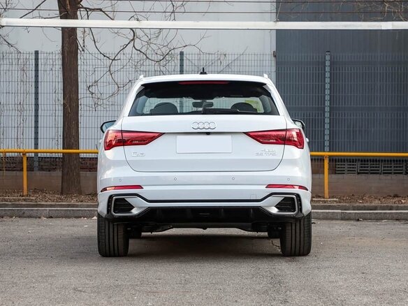 2026 Audi Q3 TFSI III (FJ), серый, 3900000 рублей - вид 5