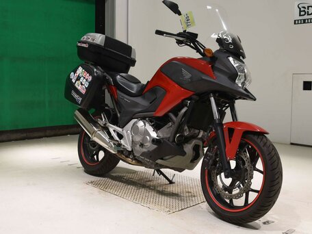 2013 Honda NC 700X, красный, 527000 рублей, вид 3