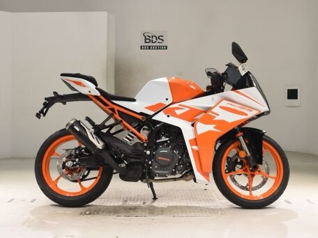 2025 KTM RC 125, белый, 400000 рублей, вид 2
