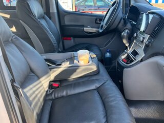 2010 Hyundai Grand Starex I, серебристый, 1550000 рублей, вид 4