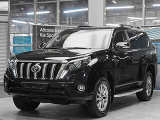 2017 Toyota Land Cruiser Prado 150 Series Рестайлинг 1, чёрный, 3489000 рублей, вид 1