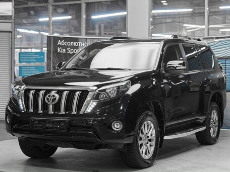 2017 Toyota Land Cruiser Prado 150 Series Рестайлинг 1, чёрный, 3489000 рублей, вид 1