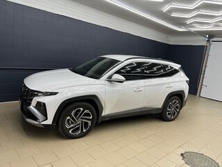 2025 Hyundai Tucson IV Рестайлинг, белый, 3950000 рублей, вид 1