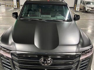 2024 Toyota Land Cruiser 300 Series, чёрный, 13700000 рублей, вид 2