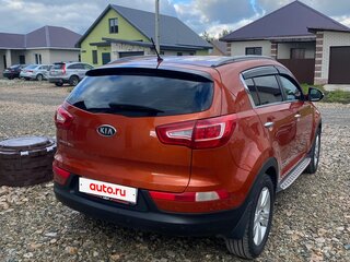 2011 Kia Sportage III, оранжевый, 1300000 рублей, вид 4