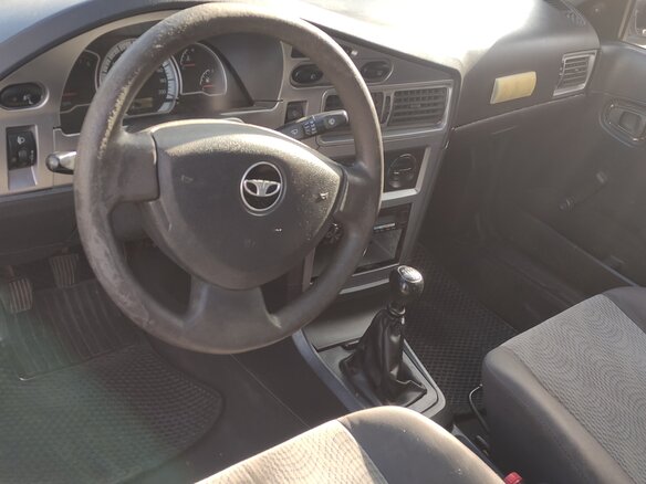 2011 Daewoo Nexia I Рестайлинг, серебристый, 260000 рублей - вид 6