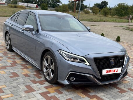 2019 Toyota Crown XV (S220), серый, 3550000 рублей, вид 4