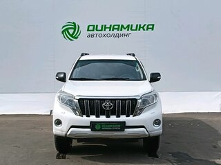 2017 Toyota Land Cruiser Prado 150 Series Рестайлинг 1, белый, 2575000 рублей, вид 2