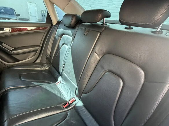 2009 Audi A4 IV (B8), чёрный, 950000 рублей - вид 6