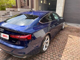 2021 Audi A5 Sportback 45 TFSI II (F5) Рестайлинг, синий, 3799000 рублей, вид 5
