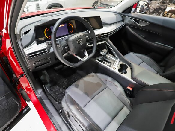 2025 Changan CS35 Plus I Рестайлинг, красный - вид 9