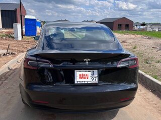 2018 Tesla Model 3 Mid Range I, чёрный, 1999999 рублей, вид 3