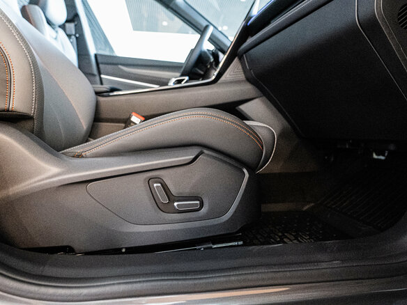 2026 Geely Cityray, серый, 3204990 рублей - вид 16