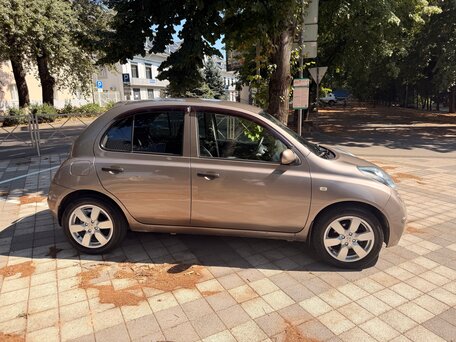 2005 Nissan Micra III (K12), бежевый, 475000 рублей, вид 5