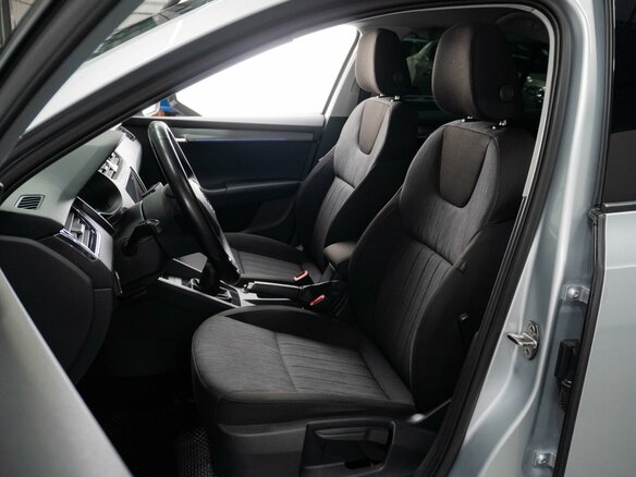 2017 Skoda Octavia III (A7) Рестайлинг, серебристый, 2099000 рублей - вид 12