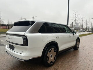 2025 Zeekr 9X 70 kWh, белый, 13950000 рублей, вид 3