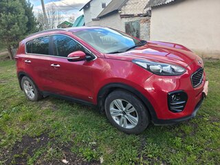 2018 Kia Sportage IV Рестайлинг, красный, 1900000 рублей, вид 3