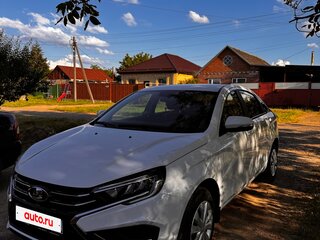 2024 Lada (ВАЗ) Vesta I Рестайлинг (NG), белый, 1390000 рублей, вид 1