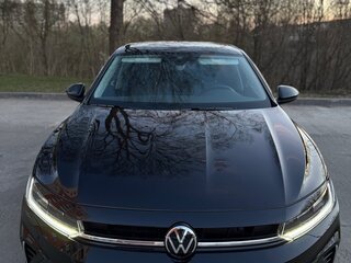 2025 Volkswagen Jetta VII Рестайлинг 2, чёрный, 2199999 рублей, вид 2