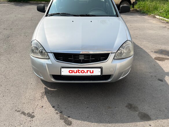 2013 Lada (ВАЗ) Priora I, серебристый, 435000 рублей - вид 2