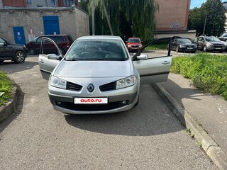2006 Renault Megane II Рестайлинг, серый, 420000 рублей, вид 1