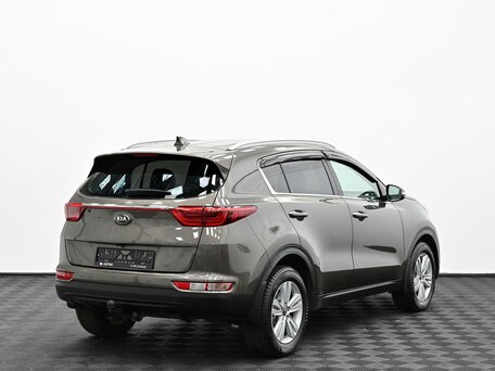 2018 Kia Sportage IV, коричневый, 1649000 рублей, вид 2