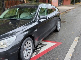 2009 BMW 5 серии Gran Turismo 535i VI (F10/F11/F07), чёрный, 1280000 рублей, вид 3