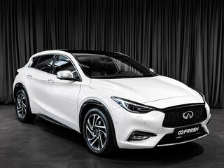 Infiniti Q30