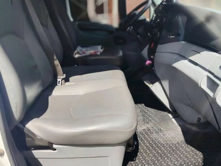 2008 Iveco Daily, белый, 1170000 рублей, вид 3