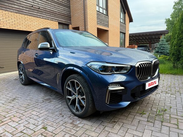 2020 BMW X5 M50d IV (G05/G18), синий, 6550000 рублей - вид 1