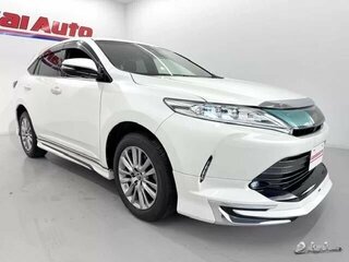 2019 Toyota Harrier III (XU60) Рестайлинг, белый, 2000000 рублей, вид 3