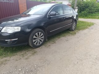 2008 Volkswagen Passat B6, чёрный, 600000 рублей, вид 3
