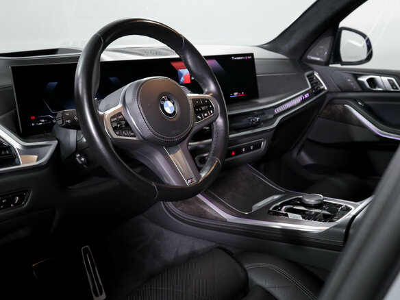 2022 BMW X7 40i I (G07) Рестайлинг, серый, 10488475 рублей - вид 13