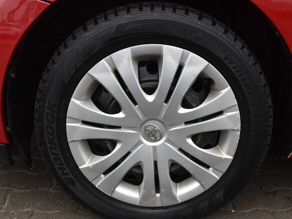 2008 Toyota Auris I, красный, 507000 рублей - вид 8