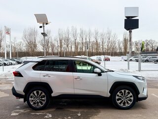 2025 Toyota RAV4 V (XA50), белый, 6190000 рублей, вид 3
