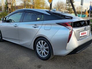 2018 Toyota Prius IV (XW50), серый, 1800000 рублей, вид 5