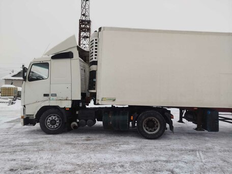 2000 Volvo FH, белый, 900000 рублей, вид 1